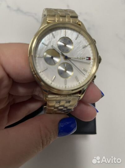 Часы женскиеTommy Hilfiger новые оригинал