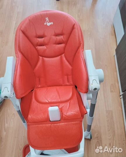 Стул для кормления