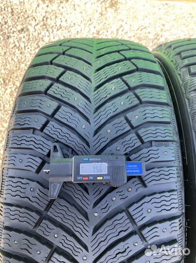 Michelin X-Ice North 4 SUV 235/55 R18 104T