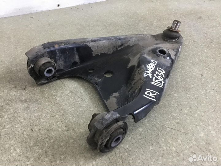 Рычаг передний правый Renault Sandero 2014