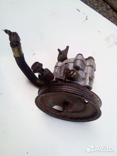 Насос гур Mazda 626 GE Мазда ге V6 KL 2.5