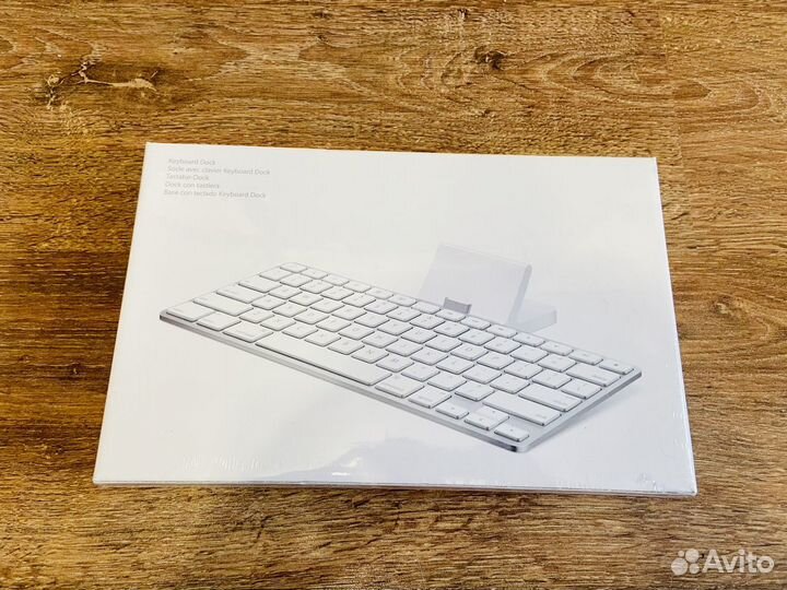 Новая Apple iPad Keyboard Dock