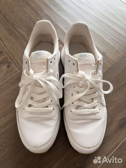 Кроссовки nike женские