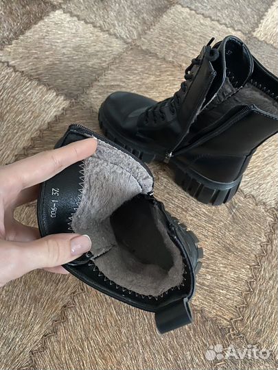 Ботинки женские