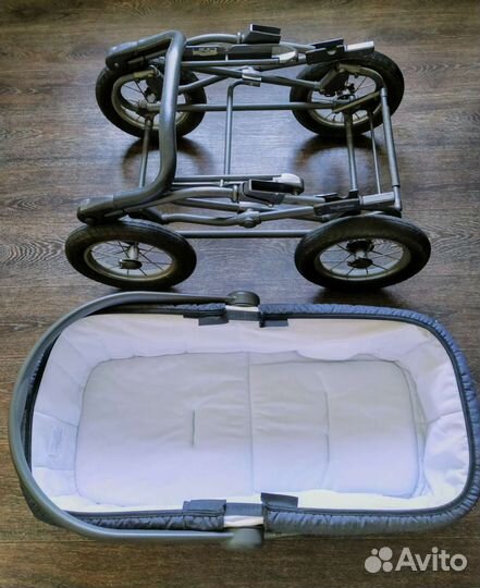 Коляска люлька Inglesina Comfort