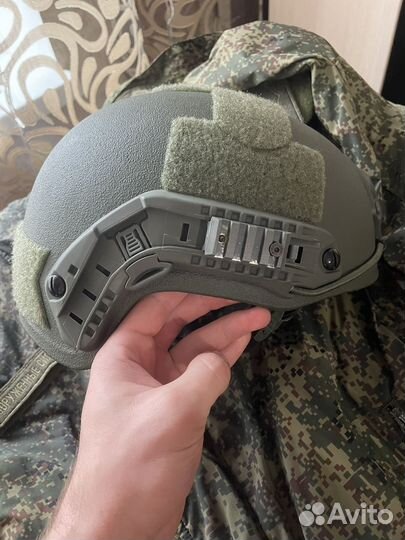 Каска военная тактическая