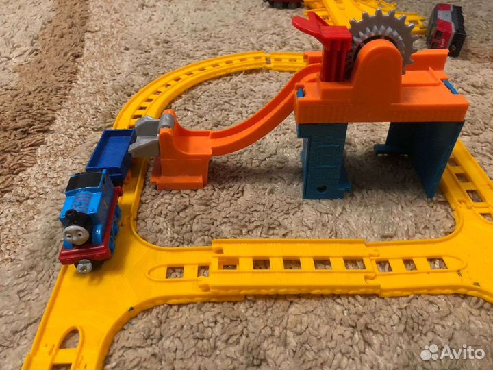 Игрушки железная Дорога thomas