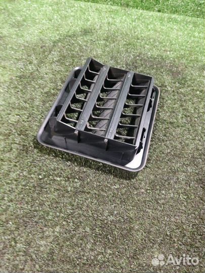 Решетка вентиляционная задняя левая Chery Tiggo 7