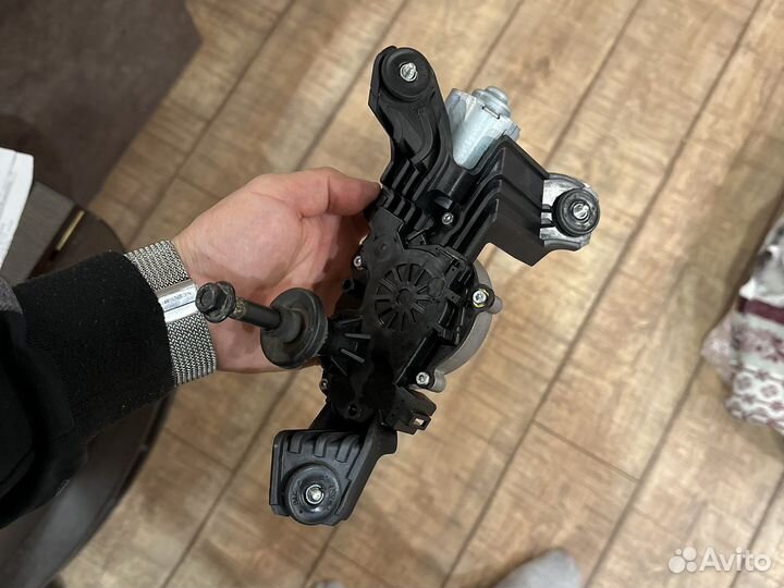 Моторчик стеклоочистителя задний kia ceed 3