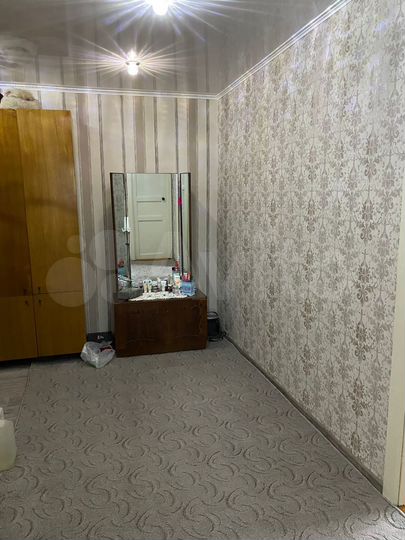 2-к. квартира, 52 м², 2/3 эт.