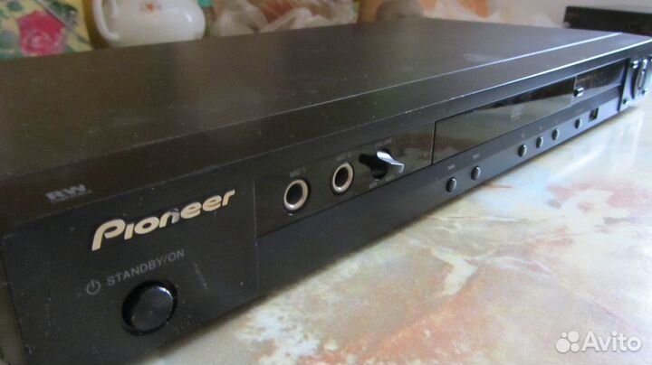 DVD плееры Pioneer, Sony
