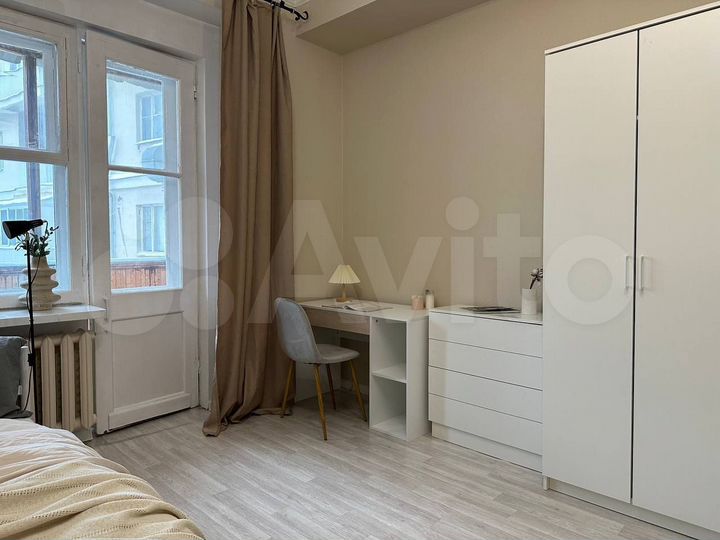 Комната 14 м² в 4-к., 4/8 эт.