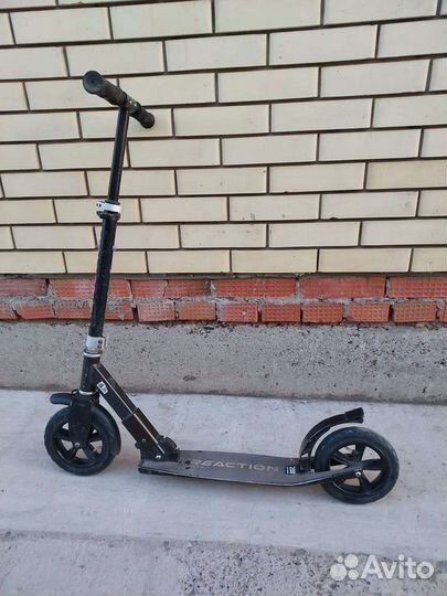 Самокат трюковой