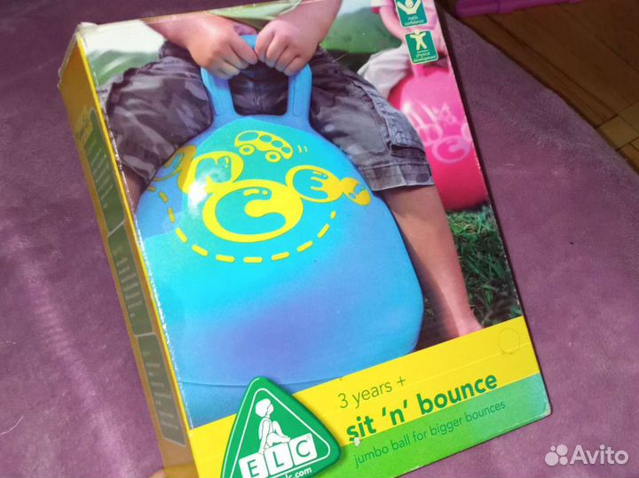 Надувной шар попрыгун