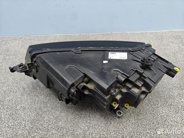 Фара правая skoda karoq 2017-2023