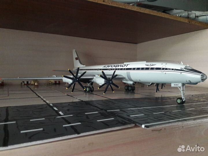 Ту-114Д в М.1:72