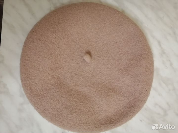 Берет женский