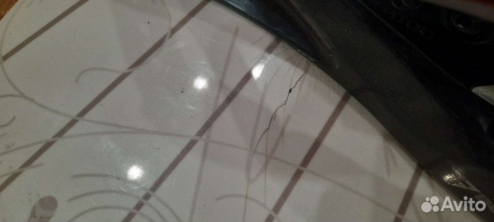 Сноуборд с креплениями