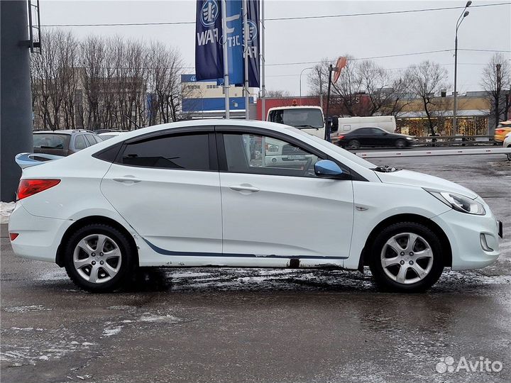 Hyundai Solaris 1.4 AT, 2011, 98 000 км