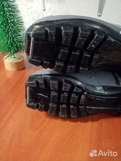 Лыжные ботинки 38р