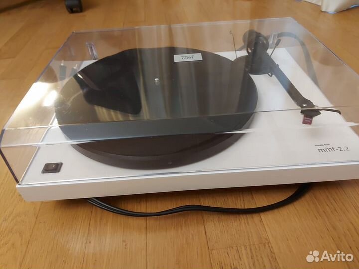 Виниловый проигрыватель music hall MMF-2.2