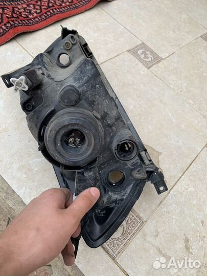 Фара на гранту передняя правая