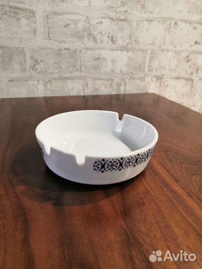 Пепельницы фарфоровые