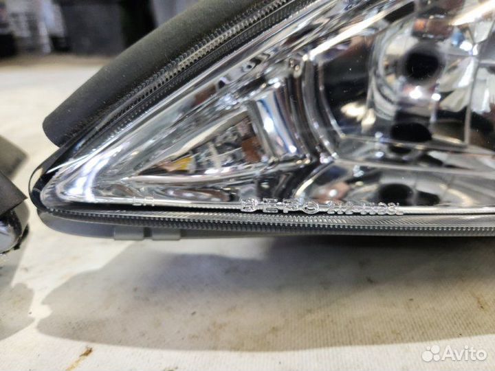 Фара Toyota Camry ACV30