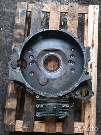 Кожух маховика Hyundai Universe D6CA 2008