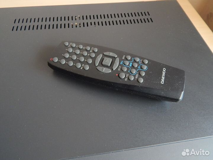 Видеомагнитофон daewoo - T280K