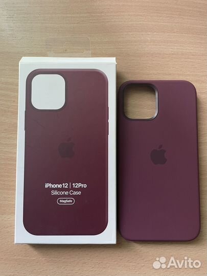 Чехол на iPhone 12