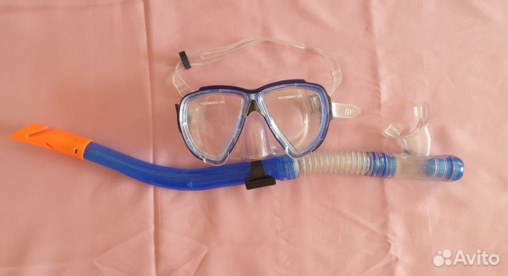 Маска для подводного плавания с трубкой