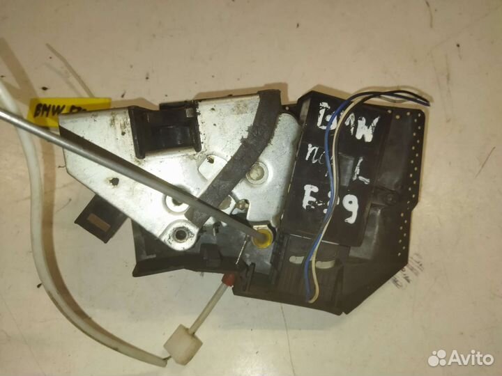 Замок двери левый BMW e39
