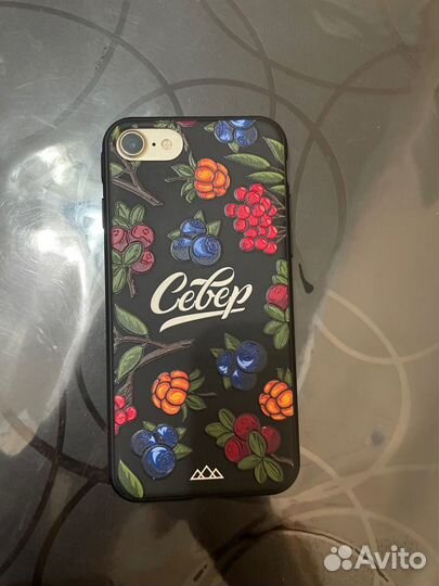 Чехол на iPhone 7 и SE