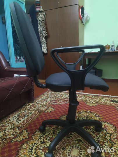Компьютерное кресло