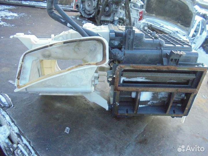 Корпус печки Toyota Celica ZZT231 2ZZ-GE 2000/12
