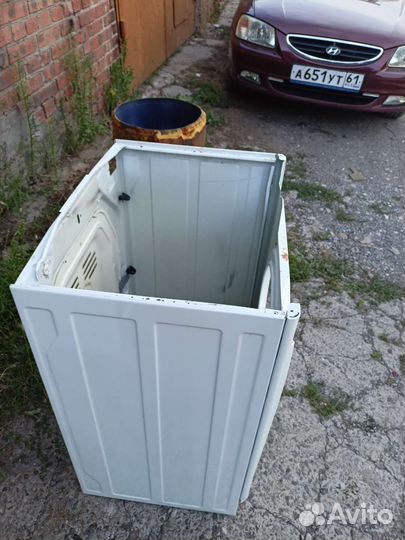 Корпус для стиральной машины Indesit WIL105