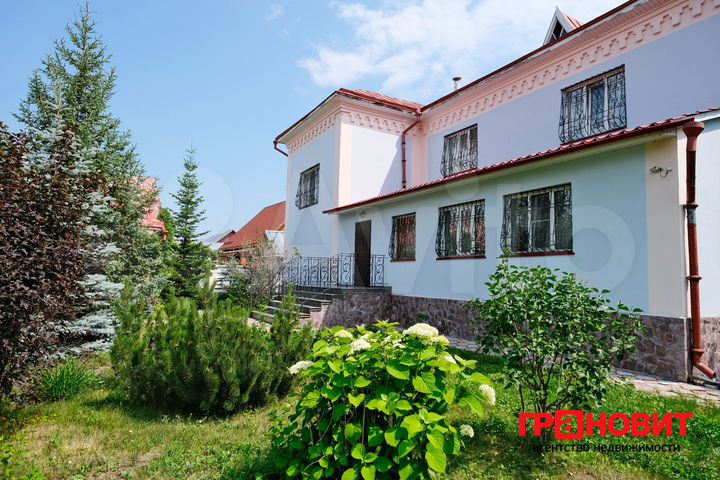 Коттедж 354,6 м² на участке 16 сот.