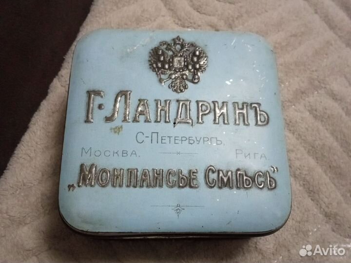 Подканфетница