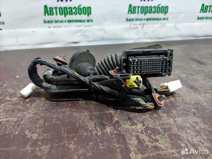 Проводка двери передней правой Hyundai Solaris