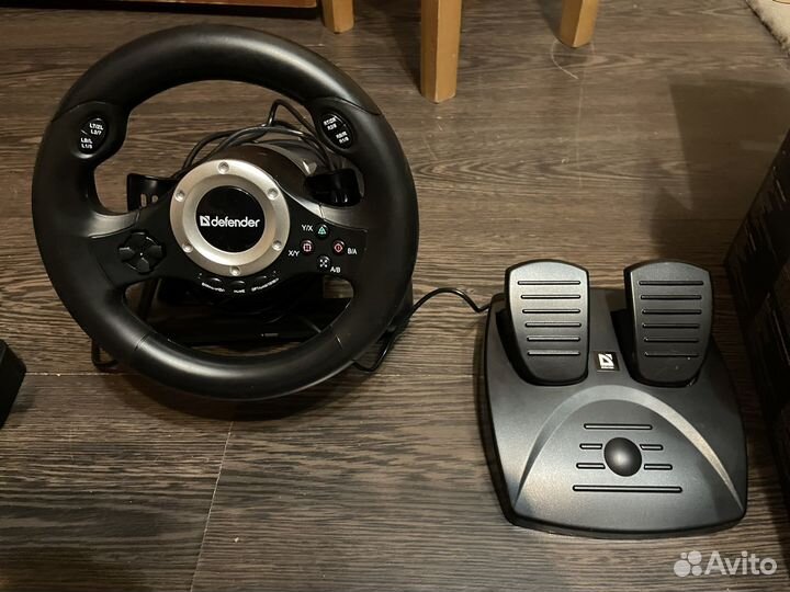 Игровой руль с педалями Defender Turbo Pro