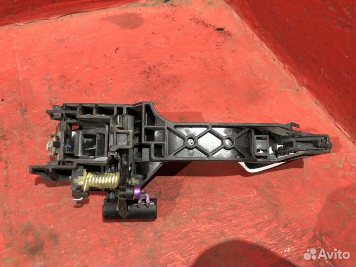 Kia Rio 4 ручка двери передняя правая белая 18 г