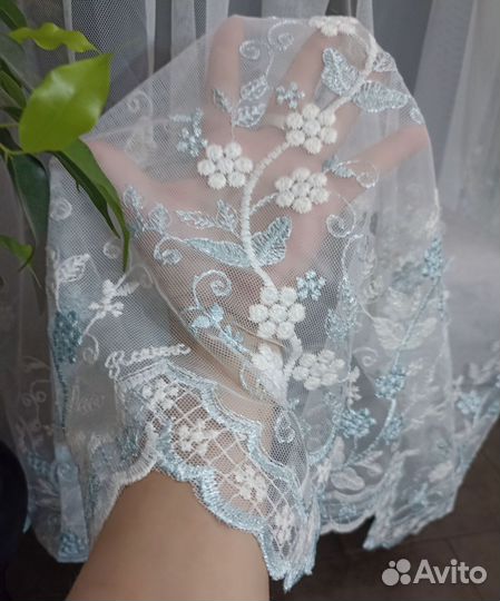 Тюль с вышивкой новый на шторной ленте