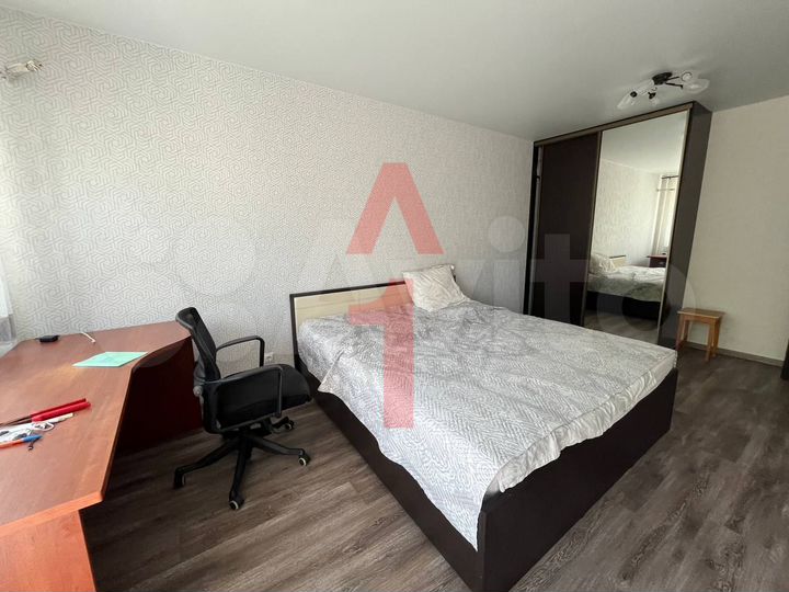 2-к. квартира, 60 м², 8/8 эт.