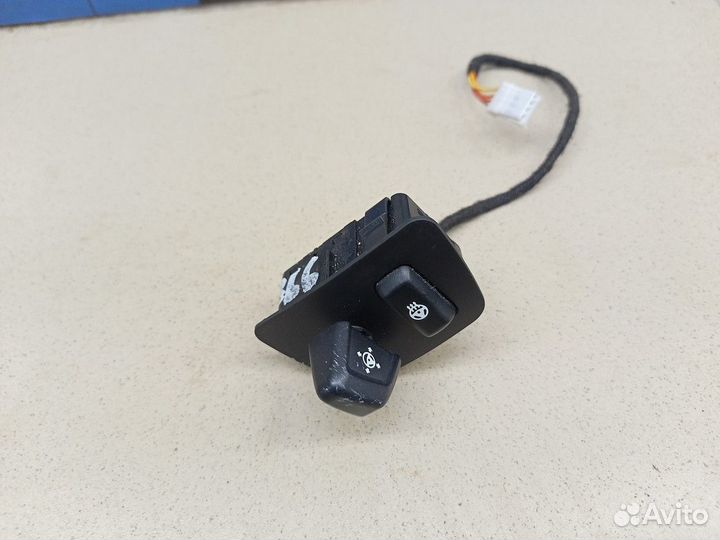 Кнопка многофункциональная 5-serie GT F07 2009-201