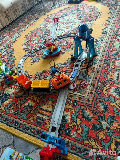 Lego duplo поезд