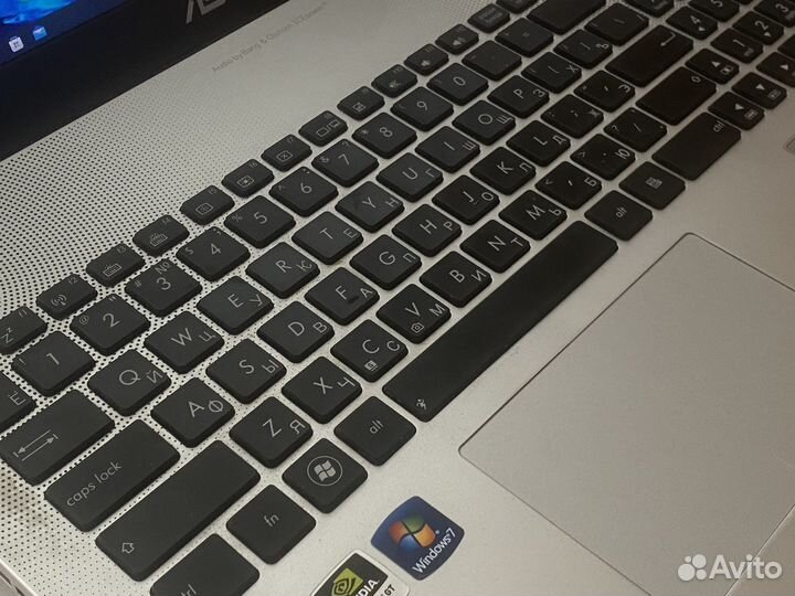 Asus i7/16озу/SSD500/4gbВидео светклав в Идеале