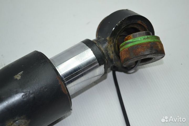 Цилиндр подъема кабины scania G-series (01.04)