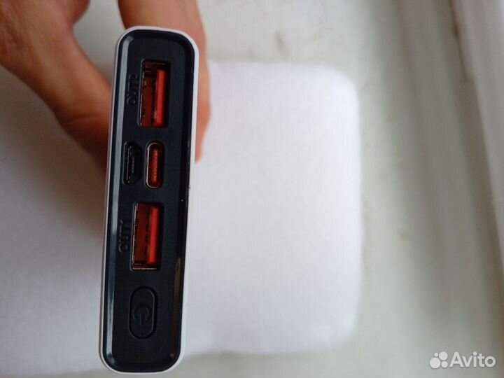 Повербанк 20000