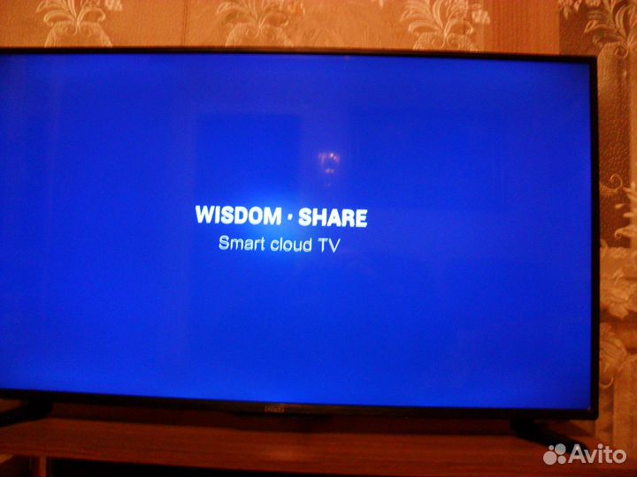 Продам телевизор смарт